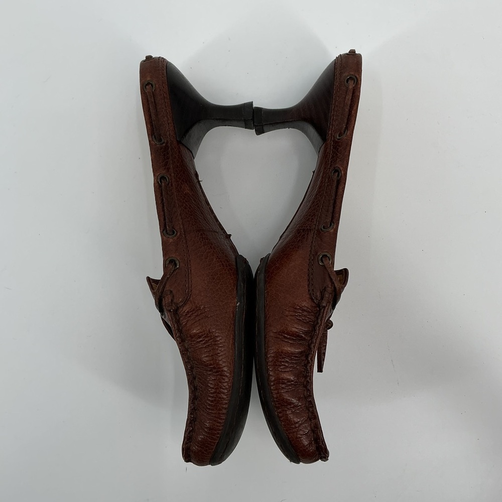 Nine West Ladies Brown Leather Slip-On Kitten Mules with Floral Tassel Accent - Picture 12 of 13